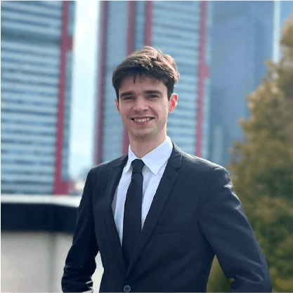 standard convergence podcast series host Yohan Lepoetre